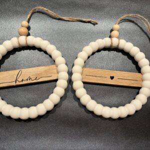 Aufhänger mit Holzapplikation und Plott